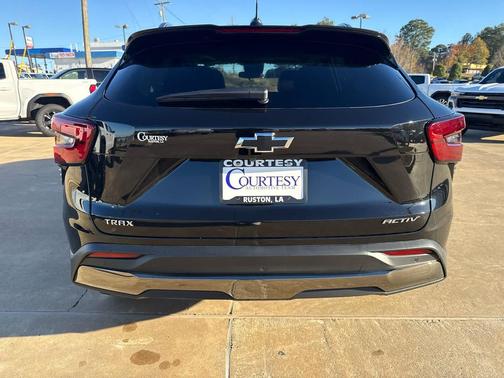 2026 Chevrolet Trax FWD ACTIV