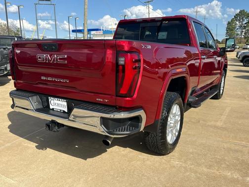 2024 GMC Sierra 2500 SLT