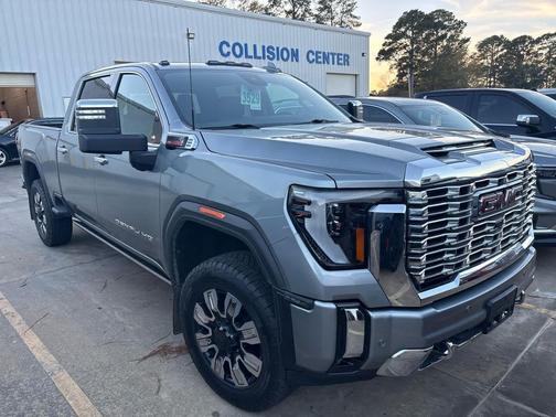 2024 GMC Sierra 2500 Denali