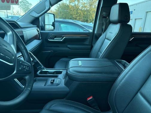 2024 GMC Sierra 2500 Denali