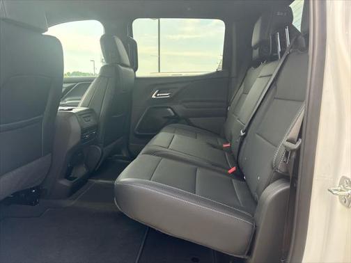2025 Chevrolet Silverado EV LT