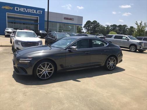 2023 Genesis G70 2.0T RWD