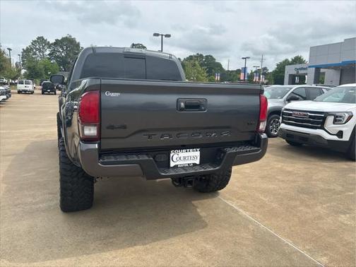 2020 Toyota Tacoma SR5