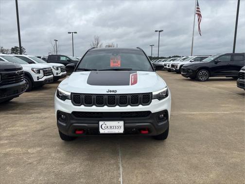 2024 Jeep Compass Trailhawk