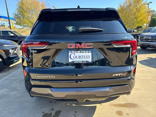 2026 GMC Terrain AWD AT4