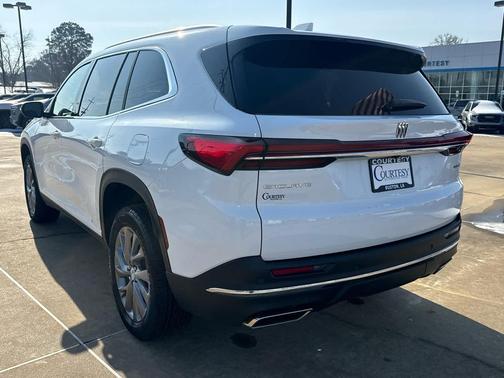 2025 Buick Enclave Preferred FWD