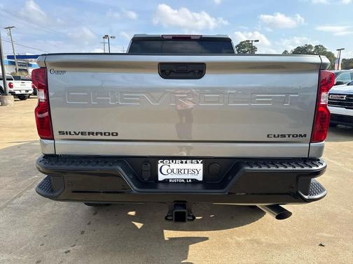 2026 Chevrolet Silverado 2500 Custom