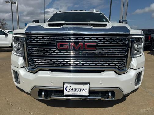 2023 GMC Sierra 2500 Denali