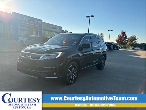 2019 Honda Pilot Touring 8-Passenger