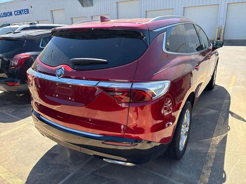 2023 Buick Enclave Essence FWD