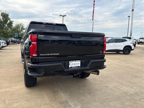 2026 Chevrolet Silverado 2500 LT