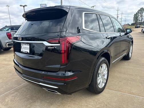 2023 Cadillac XT6 Luxury FWD