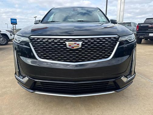 2023 Cadillac XT6 Luxury FWD
