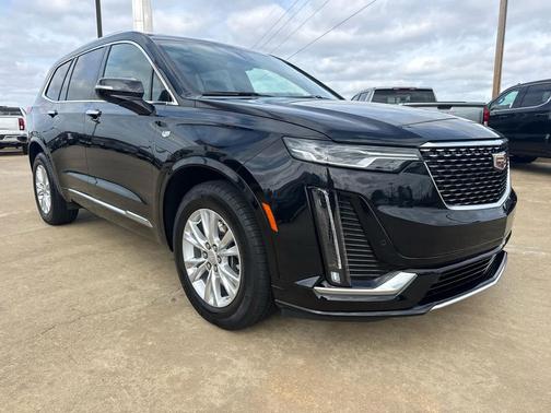 2023 Cadillac XT6 Luxury FWD