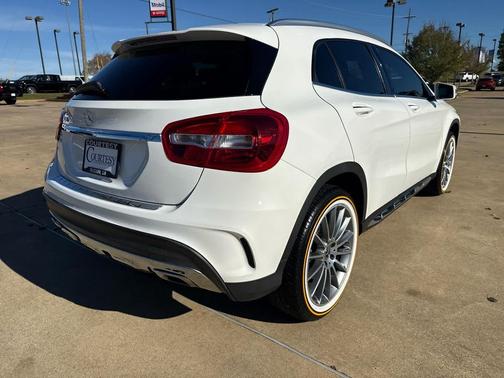 2020 Mercedes-Benz GLA 250 Base