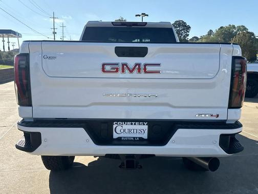 2026 GMC Sierra 2500 AT4