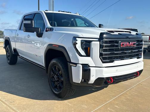 2026 GMC Sierra 2500 AT4