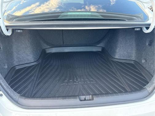 2022 Honda Accord Touring 2.0T