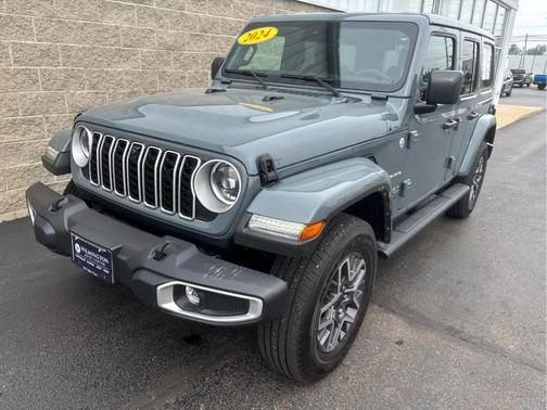 2024 Jeep Wrangler Sahara
