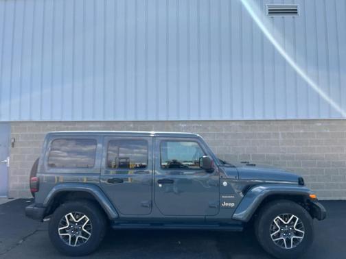 2024 Jeep Wrangler Sahara