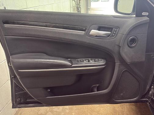 Gloss Black 2012 Chrysler 300C Base