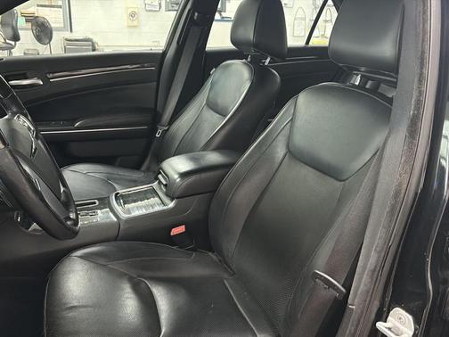 Gloss Black 2012 Chrysler 300C Base