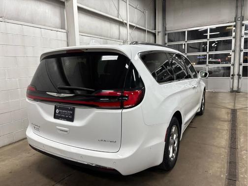 2022 Chrysler Pacifica Limited