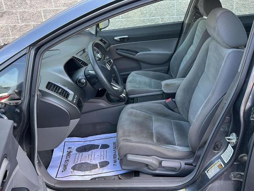 Urban Titanium Metallic 2011 Honda Civic LX