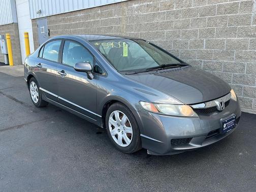 Urban Titanium Metallic 2011 Honda Civic LX
