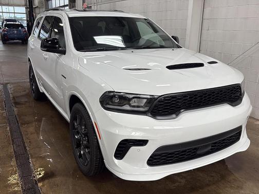 White Knuckle Clearcoat 2026 Dodge Durango GT Premium HEMI V8