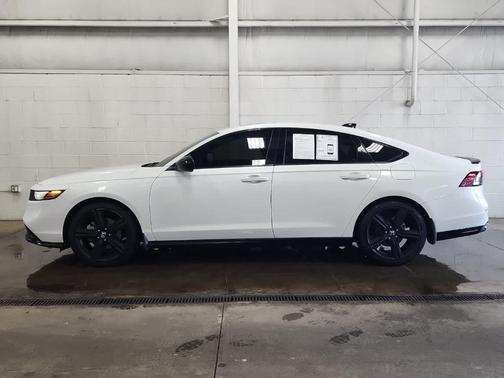 2023 Honda Accord Hybrid Sport-L