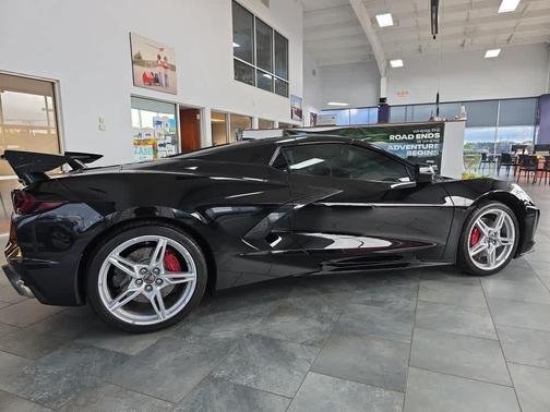 2023 Chevrolet Corvette Stingray w/1LT