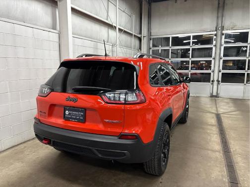 2021 Jeep Cherokee Trailhawk