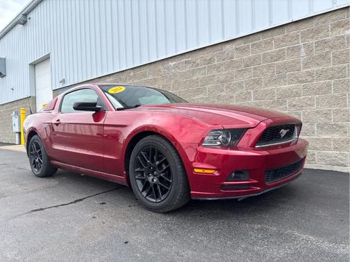 2014 Ford Mustang V6