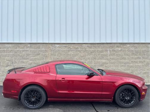 2014 Ford Mustang V6