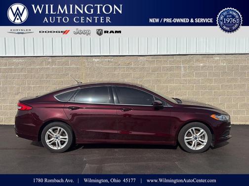 Burgundy Velvet Metallic Tinted Clearcoat 2018 Ford Fusion SE