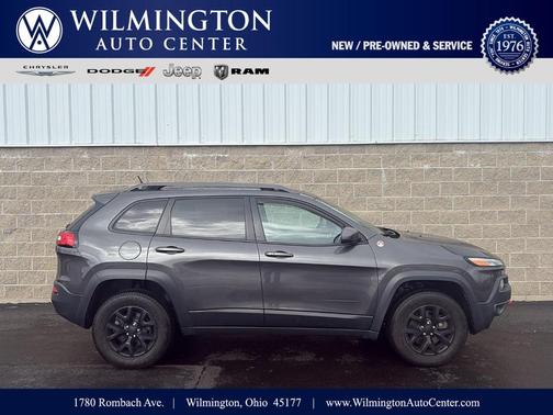 Granite Crystal Clearcoat Metallic 2015 Jeep Cherokee Trailhawk