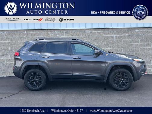 Granite Crystal Clearcoat Metallic 2015 Jeep Cherokee Trailhawk