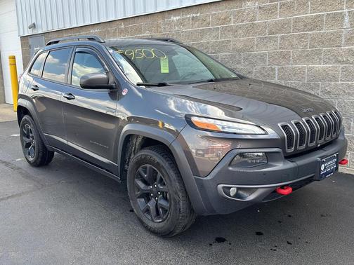 Granite Crystal Clearcoat Metallic 2015 Jeep Cherokee Trailhawk