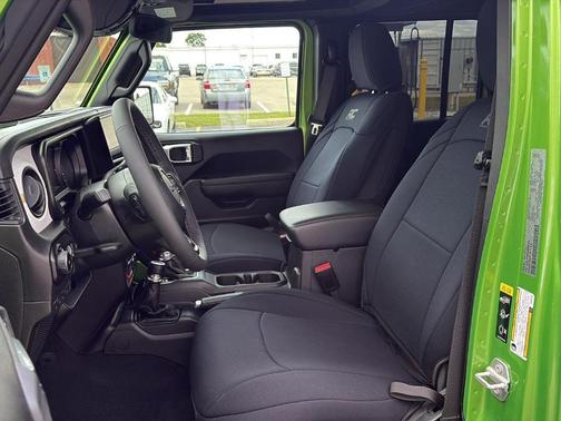 Mojito! Clearcoat 2025 Jeep Wrangler Sport