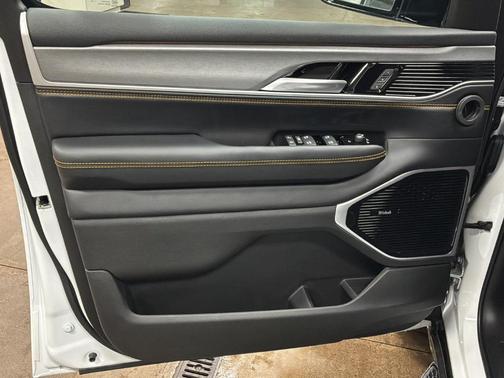 Bright White Clearcoat 2026 Jeep Grand Wagoneer L 85TH ANNIVERSARY