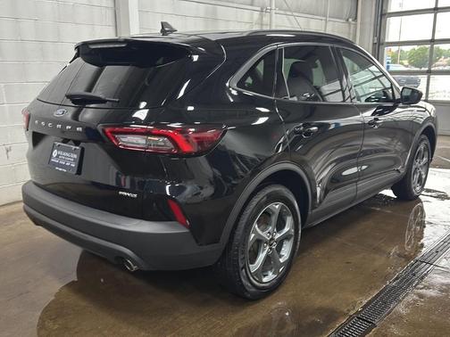 Agate Black 2025 Ford Escape ST-Line