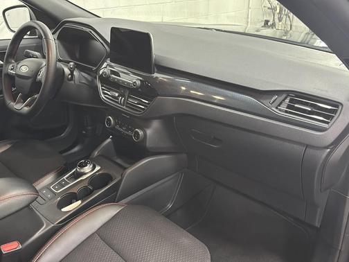 Agate Black 2025 Ford Escape ST-Line