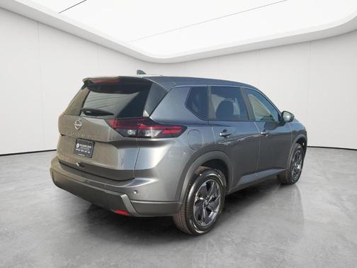 Gun Metallic 2025 Nissan Rogue SV