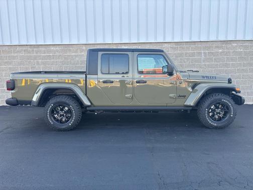2025 Jeep Gladiator Sport