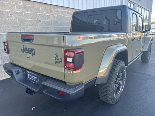 2025 Jeep Gladiator Sport