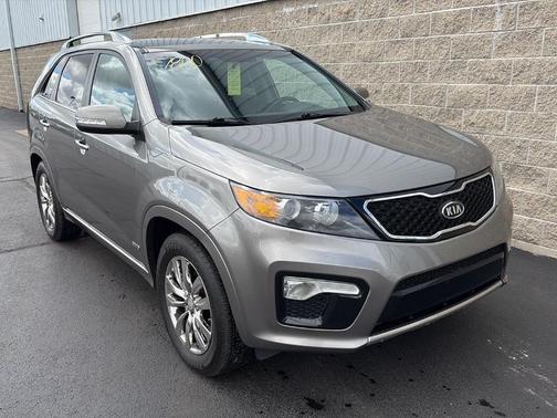 Titanium Silver 2012 Kia Sorento SX