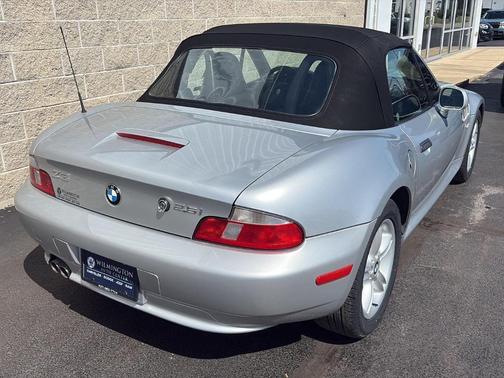 Titanium Silver Metallic 2001 BMW Z3 2.5i Roadster