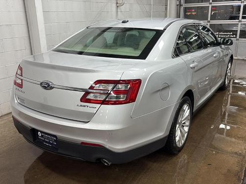 Ingot Silver 2019 Ford Taurus Limited