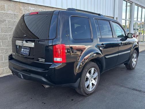 Crystal Black Pearl 2013 Honda Pilot Touring